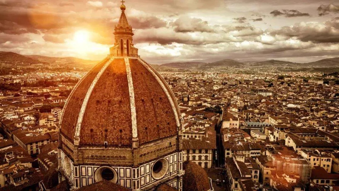 金舍裝飾上山間400平美式風(fēng)格實景作品