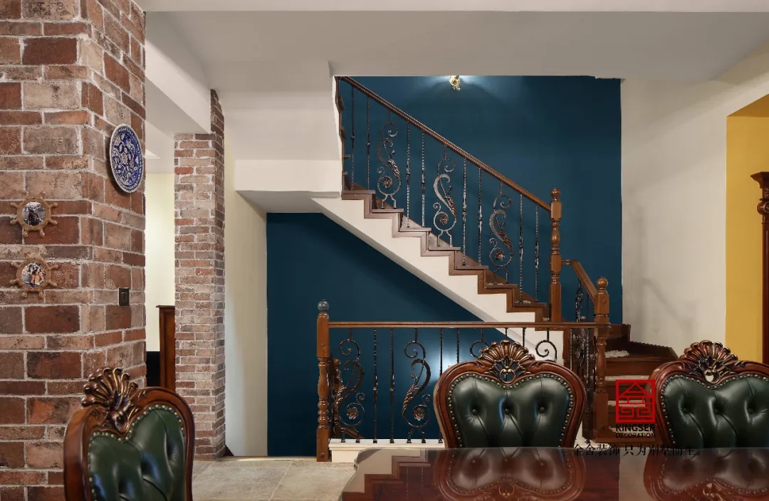 金舍裝飾上山間400平美式風(fēng)格實景作品