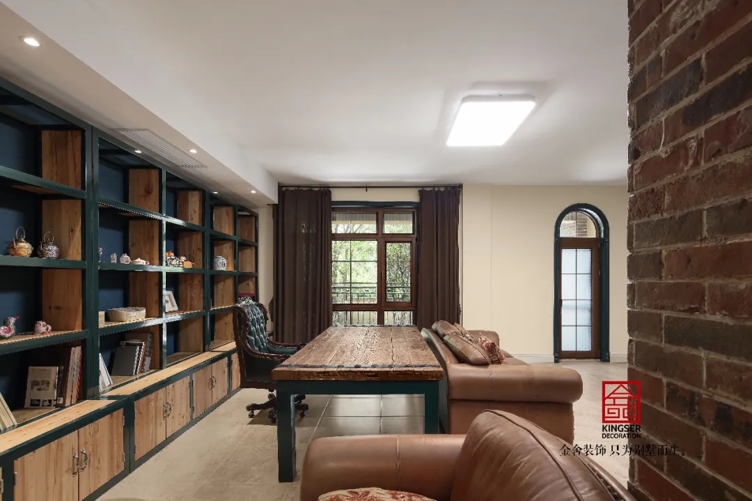 金舍裝飾上山間400平美式風(fēng)格實景作品