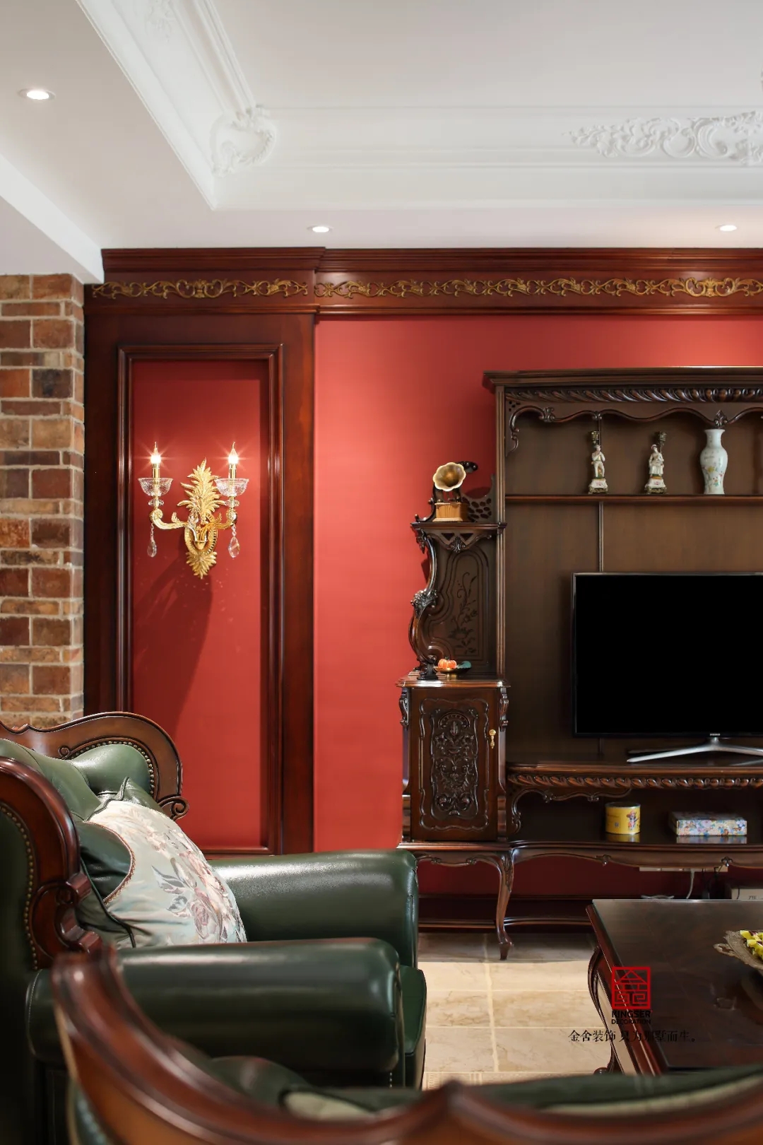 金舍裝飾上山間400平美式風(fēng)格實景作品