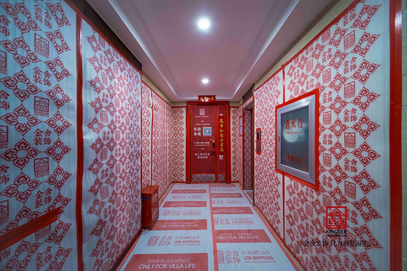  金舍東南智匯城191平瓦工在施工現(xiàn)場