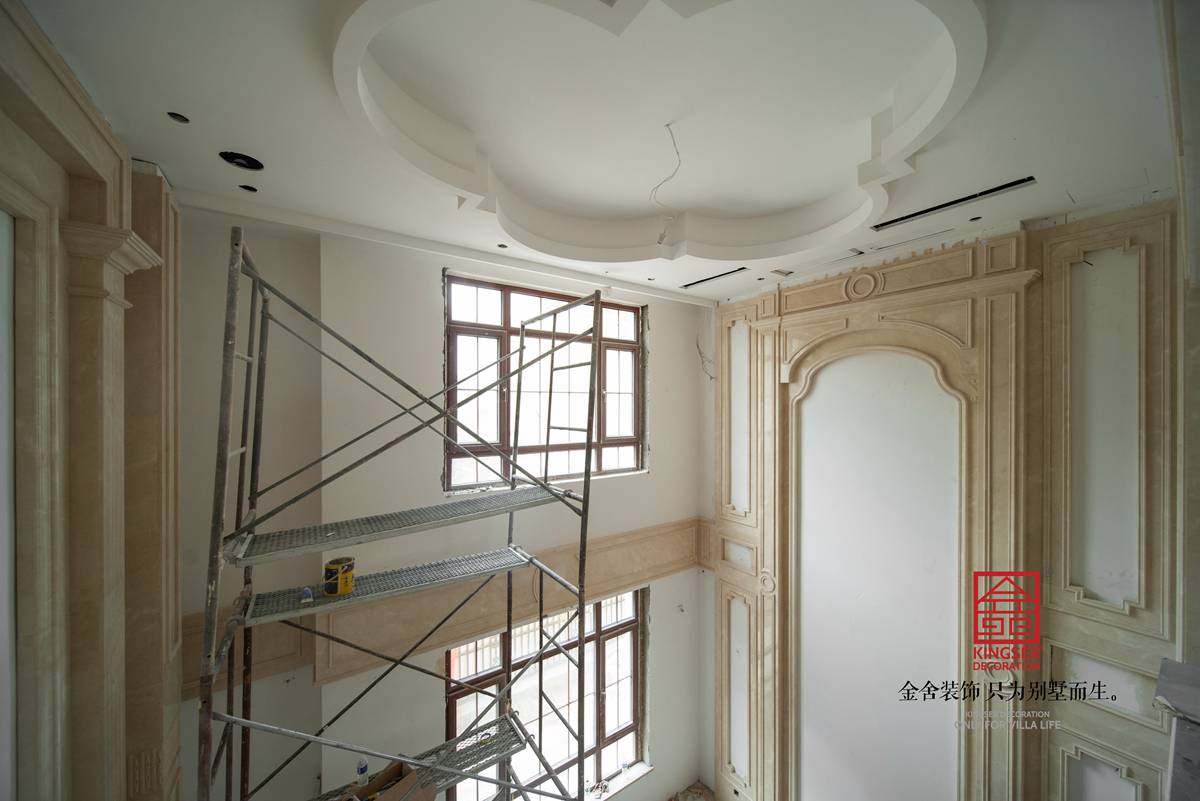 保利西山林語400平油工施工現(xiàn)場