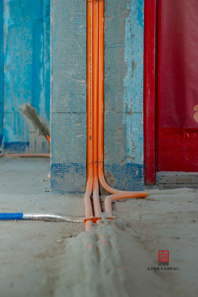 融創(chuàng)中心裝修工地水電階段實拍