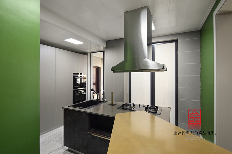 天山九峯210㎡當(dāng)代風(fēng)格裝修實(shí)景圖