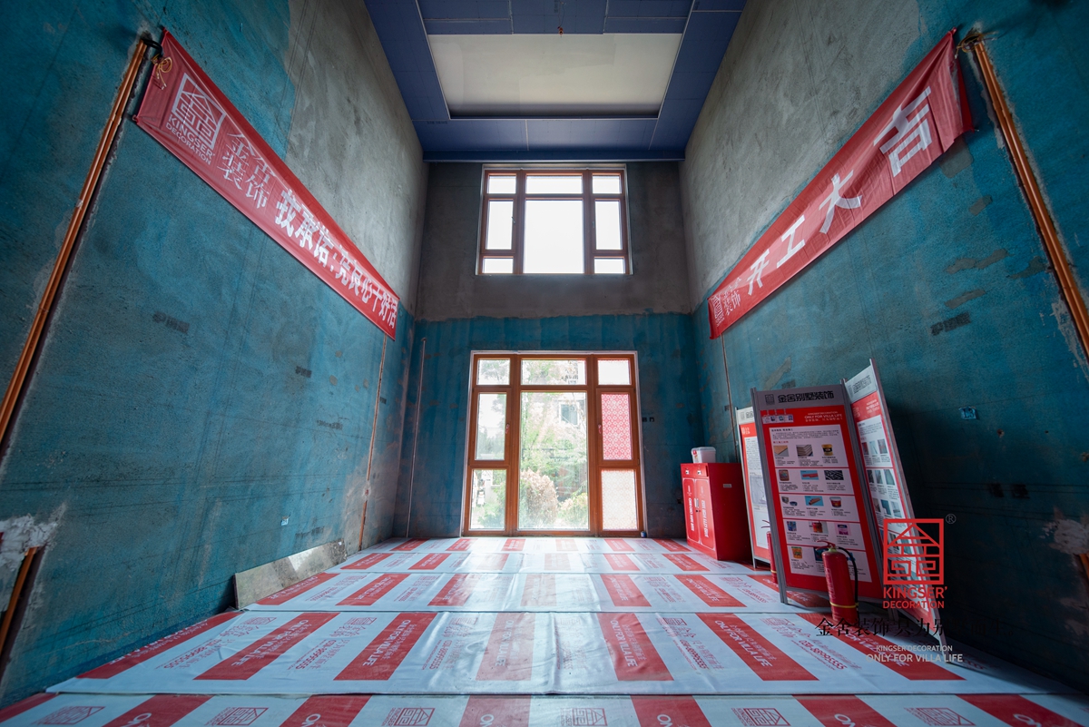 上山間350平木工裝修施工現(xiàn)場